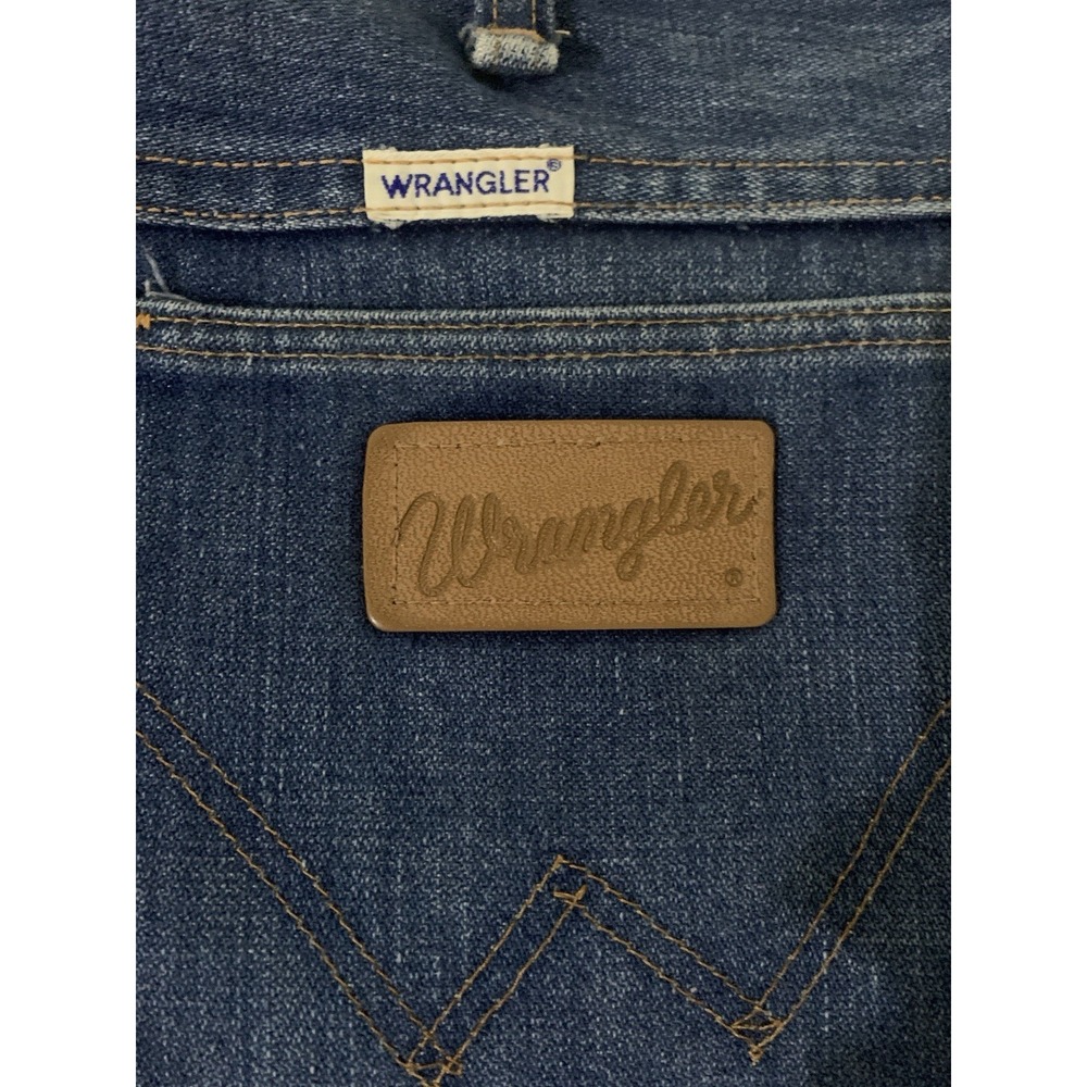 Vintage Wrangler Bell Bottom Jeans Mens Blue Denim Western Flare Leg 70s Style - Picture 3 of 3